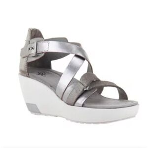 Women's Silver Strappy Wedge Sandals 10m